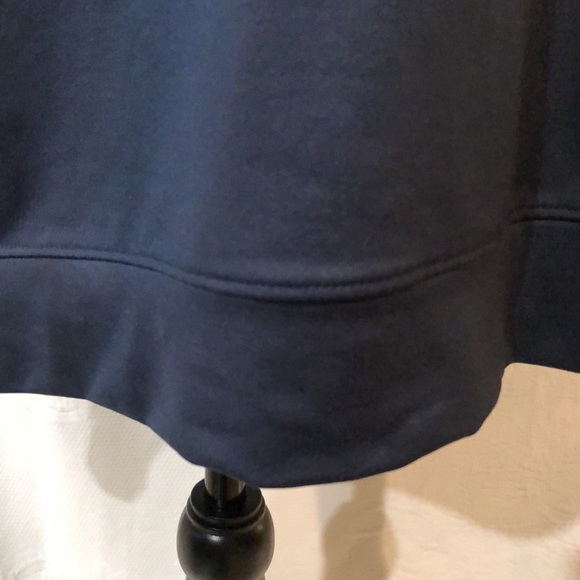 Vineyard Vines performance half zip hooded pullover, size small - Picture 5 of 11